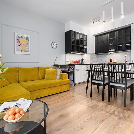 Prymasa Tysiaclecia - P&O Serviced Apartments Warsaw Luaran gambar