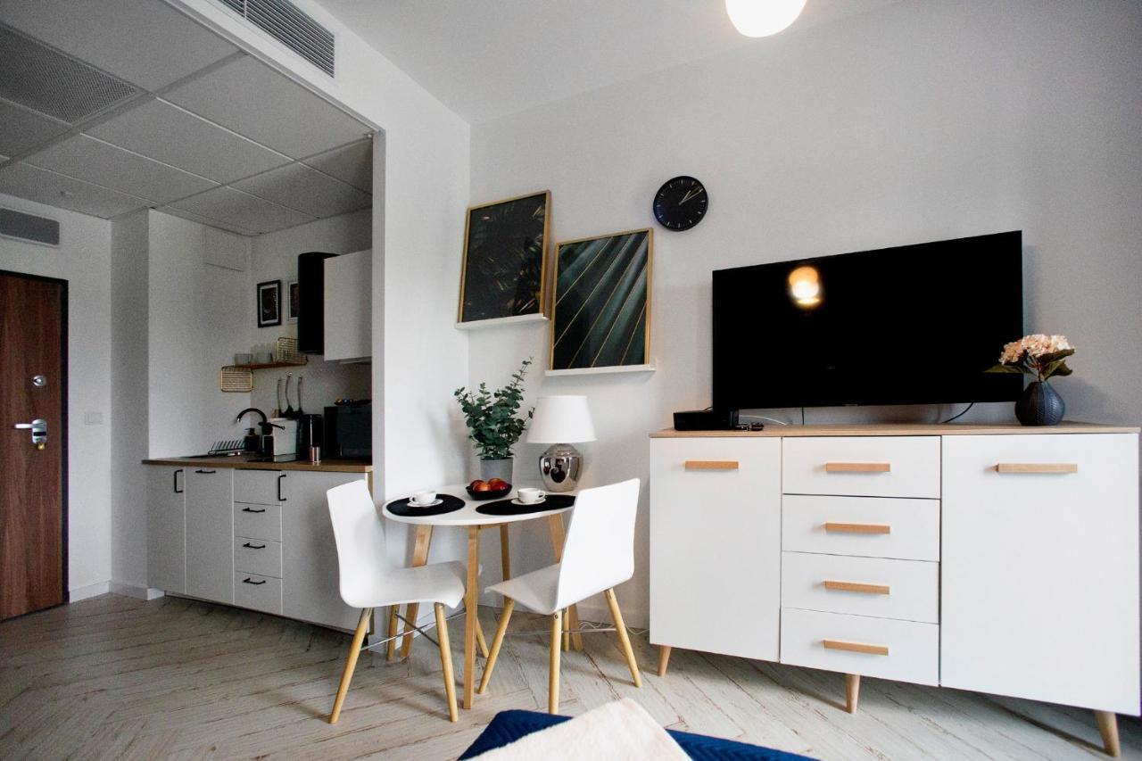 Prymasa Tysiaclecia - P&O Serviced Apartments Warsaw Luaran gambar