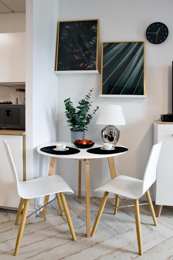 Prymasa Tysiaclecia - P&O Serviced Apartments Warsaw Luaran gambar
