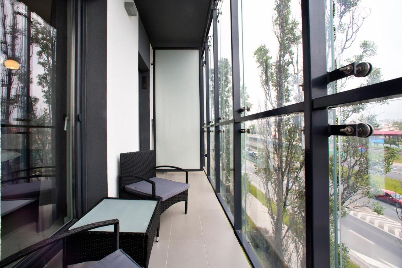 Prymasa Tysiaclecia - P&O Serviced Apartments Warsaw Luaran gambar
